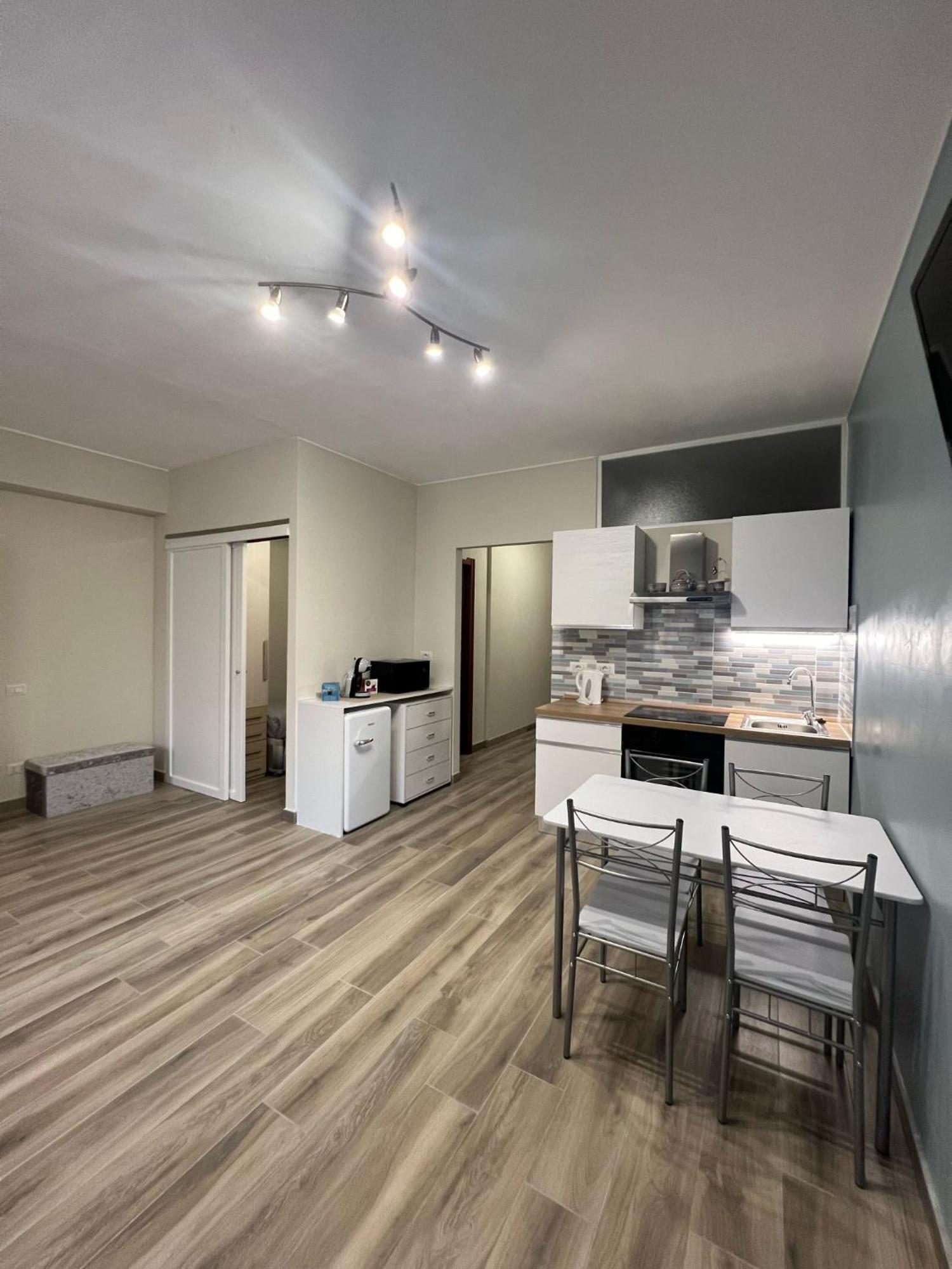 La Casa Di Wendy Apartman San Remo Kültér fotó